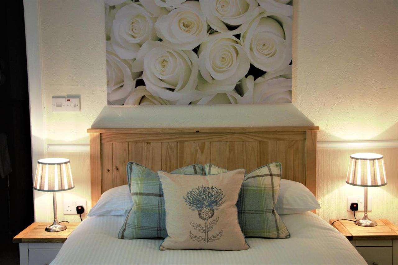 Glenmoriston Arms Hotel Invermoriston Buitenkant foto