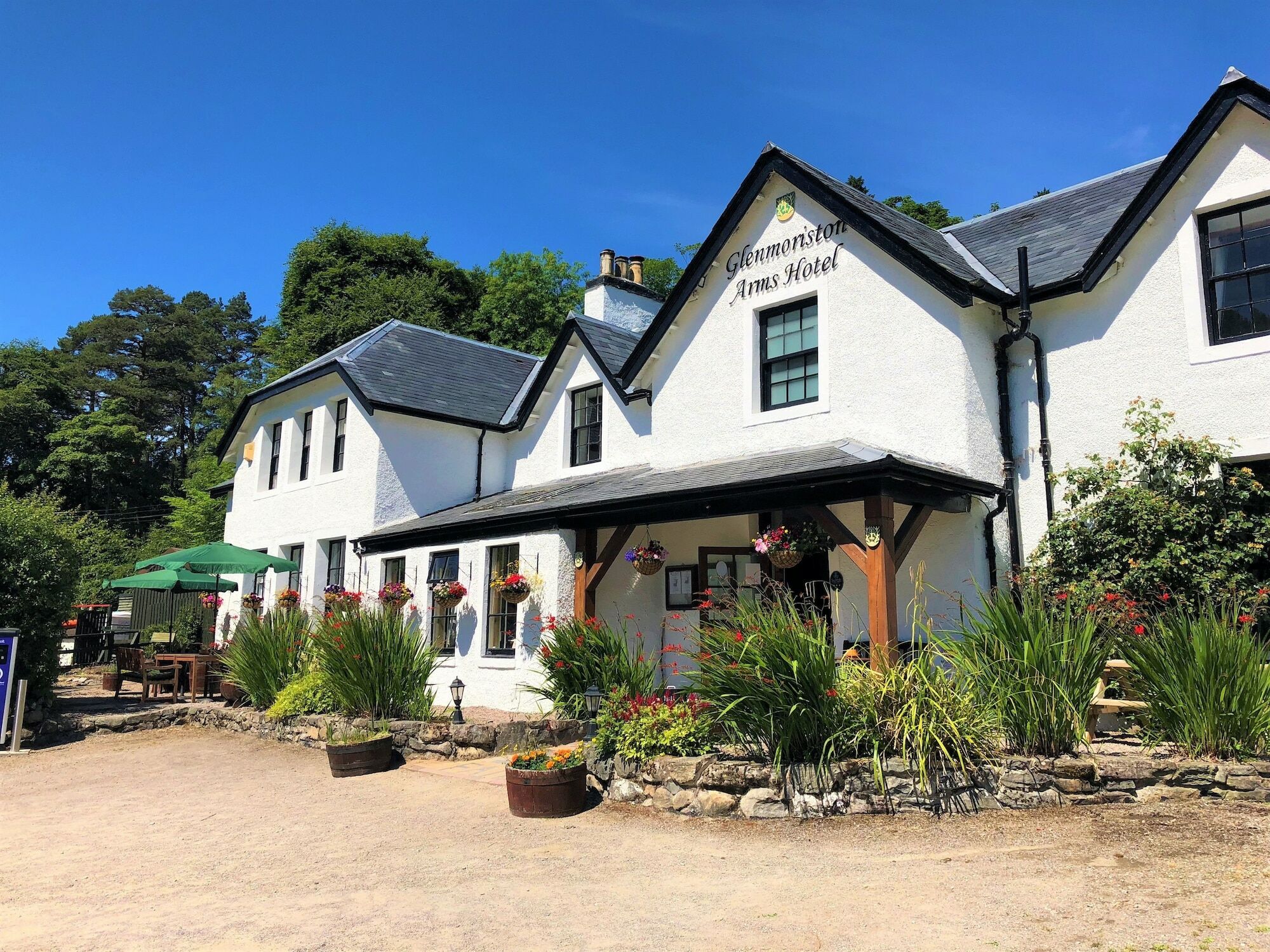 Glenmoriston Arms Hotel Invermoriston Buitenkant foto
